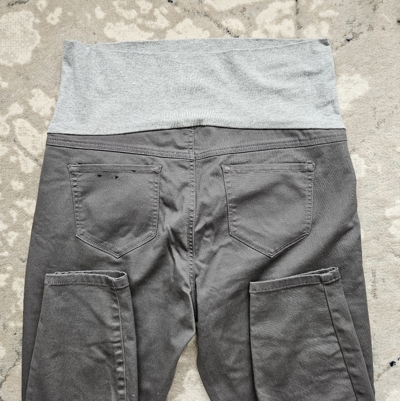 Thyme Maternity pants L bundle - Picture 6 of 8